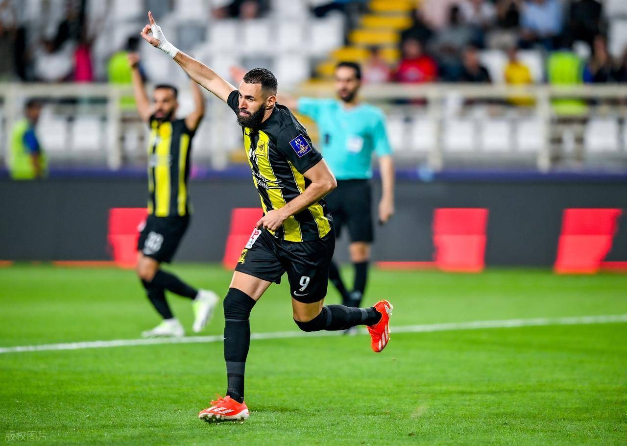 亚特兰大迎亚冠关键赛；加时末段造点机会；气氛紧张；身体对抗强度拉满(亚洲龙17个隐藏功能图解)-一竞技网址