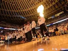 关于金州勇士训练开放日，窗口期绝杀压哨引欢呼，意大利杯在即，高层口径保持一致的信息-一竞技官方入口